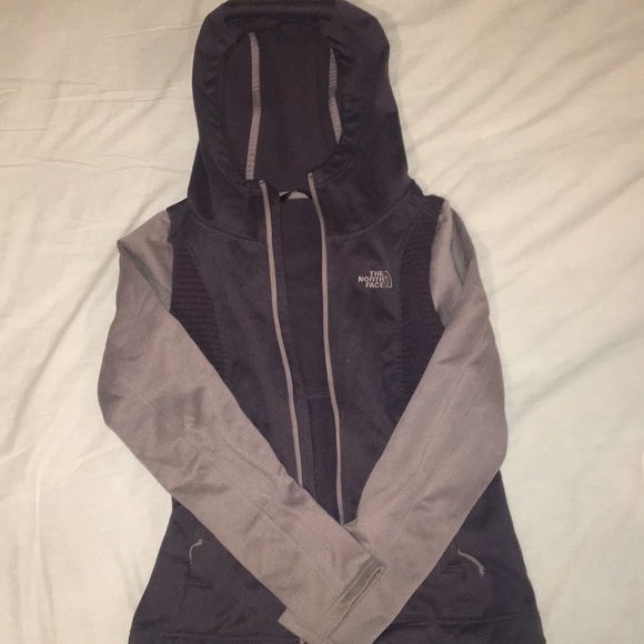 The North Face Jackets & Blazers - The north face zip up jacket